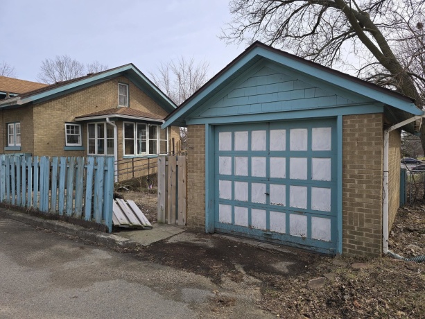 112 Rome, ROCKFORD, Illinois 61107, 2 Bedrooms Bedrooms, ,1 BathroomBathrooms,House,For Sale,Rome,202601439