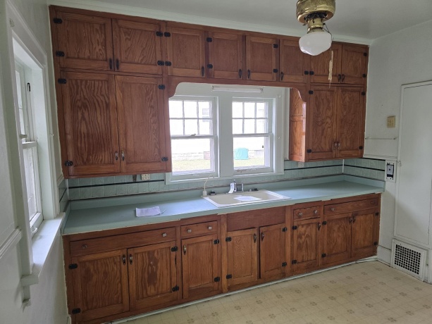 112 Rome, ROCKFORD, Illinois 61107, 2 Bedrooms Bedrooms, ,1 BathroomBathrooms,House,For Sale,Rome,202601439