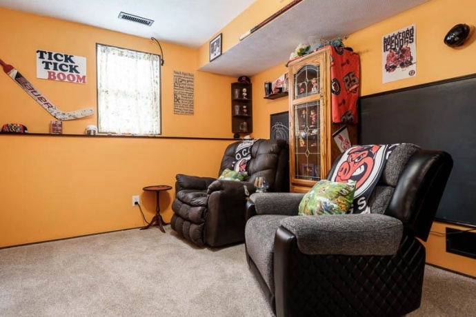 1019 Bunting, MACHESNEY PARK, Illinois 61115, 4 Bedrooms Bedrooms, ,3 BathroomsBathrooms,House,For Sale,Bunting,202601441