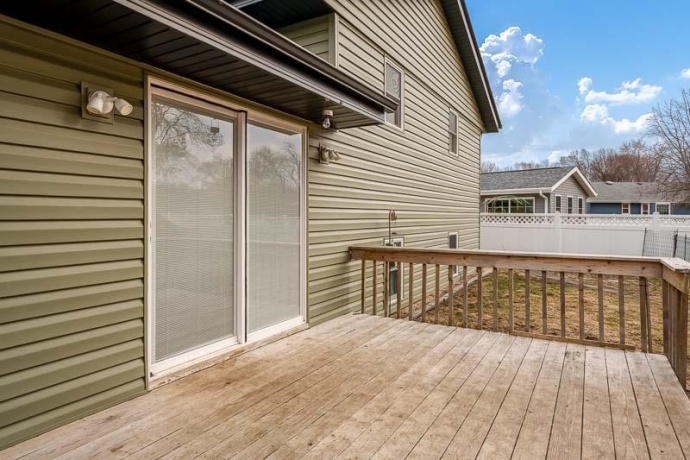 1019 Bunting, MACHESNEY PARK, Illinois 61115, 4 Bedrooms Bedrooms, ,3 BathroomsBathrooms,House,For Sale,Bunting,202601441