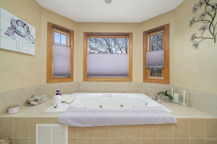 7082 Brimmer, CHERRY VALLEY, Illinois 61016, 4 Bedrooms Bedrooms, ,3 BathroomsBathrooms,House,For Sale,Brimmer,202507217