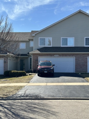 47D Rolling Oaks, SUGAR GROVE, Illinois 60554, 3 Bedrooms Bedrooms, ,1 BathroomBathrooms,Condominium,For Sale,Rolling Oaks,202601446