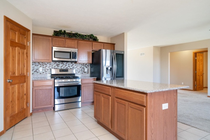 6928 Tupelo, LOVES PARK, Illinois 61111, 3 Bedrooms Bedrooms, ,2 BathroomsBathrooms,House,For Sale,Tupelo,202601450