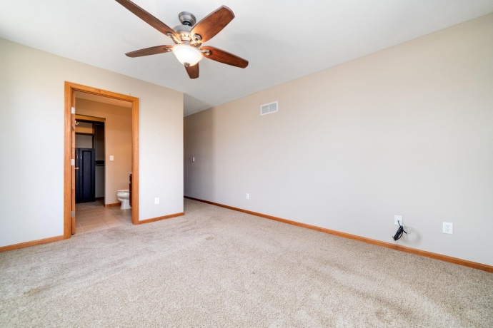 6928 Tupelo, LOVES PARK, Illinois 61111, 3 Bedrooms Bedrooms, ,2 BathroomsBathrooms,House,For Sale,Tupelo,202601450