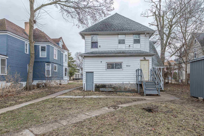 954 Church, ROCKFORD, Illinois 61103, ,3 - 4 Units,For Sale,Church,202601453