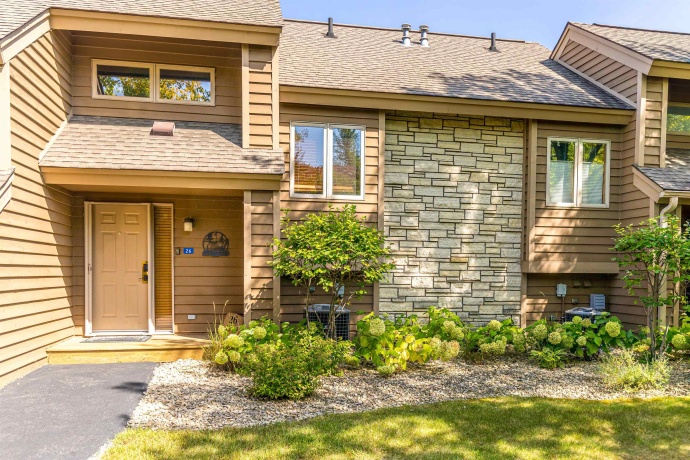 26 Poplar Rdige Dr, GALENA, Illinois 61036, 1 Bedroom Bedrooms, ,2 BathroomsBathrooms,Condominium,For Sale,Poplar Rdige Dr,202601455