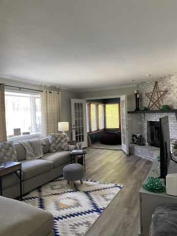 676 Sioux, FREEPORT, Illinois 61032, 4 Bedrooms Bedrooms, ,2 BathroomsBathrooms,House,For Sale,Sioux,202601457