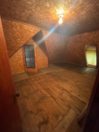 708 Iroquois, FREEPORT, Illinois 61032, 4 Bedrooms Bedrooms, ,1 BathroomBathrooms,House,For Sale,Iroquois,202601460