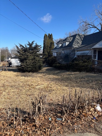 708 Iroquois, FREEPORT, Illinois 61032, 4 Bedrooms Bedrooms, ,1 BathroomBathrooms,House,For Sale,Iroquois,202601460