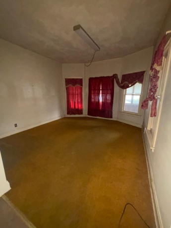 708 Iroquois, FREEPORT, Illinois 61032, 4 Bedrooms Bedrooms, ,1 BathroomBathrooms,House,For Sale,Iroquois,202601460