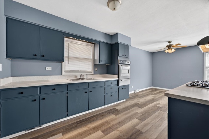 5870 GARRETT, ROCKFORD, Illinois 61107, ,2 Units,For Sale,GARRETT,202601458