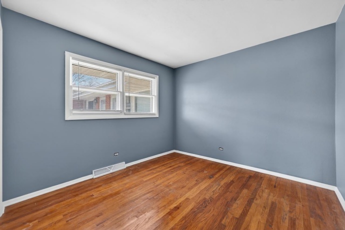 5870 GARRETT, ROCKFORD, Illinois 61107, ,2 Units,For Sale,GARRETT,202601458