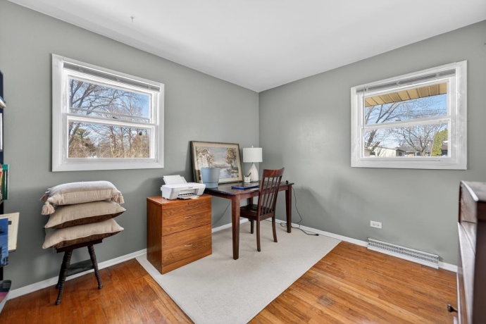 5870 GARRETT, ROCKFORD, Illinois 61107, ,2 Units,For Sale,GARRETT,202601458