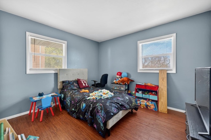 5870 GARRETT, ROCKFORD, Illinois 61107, ,2 Units,For Sale,GARRETT,202601458