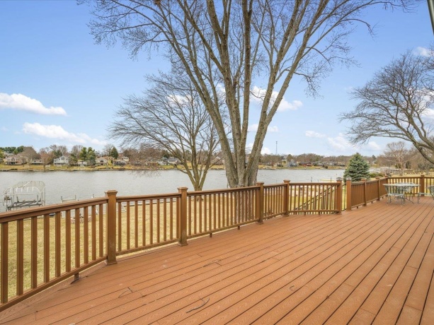 840 Breckenboro, LAKE SUMMERSET, Illinois 61019, 4 Bedrooms Bedrooms, ,3 BathroomsBathrooms,House,For Sale,Breckenboro,202601461