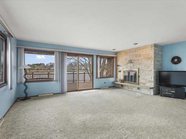 840 Breckenboro, LAKE SUMMERSET, Illinois 61019, 4 Bedrooms Bedrooms, ,3 BathroomsBathrooms,House,For Sale,Breckenboro,202601461