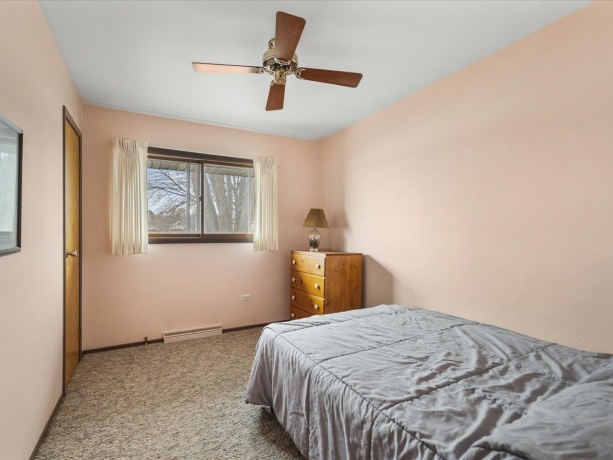 840 Breckenboro, LAKE SUMMERSET, Illinois 61019, 4 Bedrooms Bedrooms, ,3 BathroomsBathrooms,House,For Sale,Breckenboro,202601461