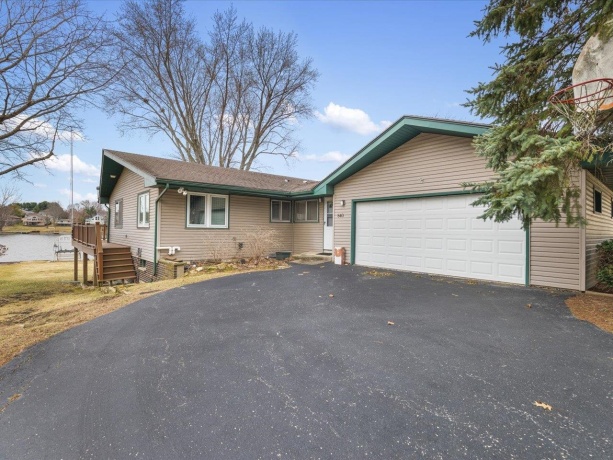 840 Breckenboro, LAKE SUMMERSET, Illinois 61019, 4 Bedrooms Bedrooms, ,3 BathroomsBathrooms,House,For Sale,Breckenboro,202601461