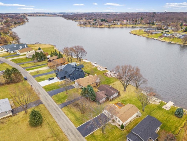 840 Breckenboro, LAKE SUMMERSET, Illinois 61019, 4 Bedrooms Bedrooms, ,3 BathroomsBathrooms,House,For Sale,Breckenboro,202601461