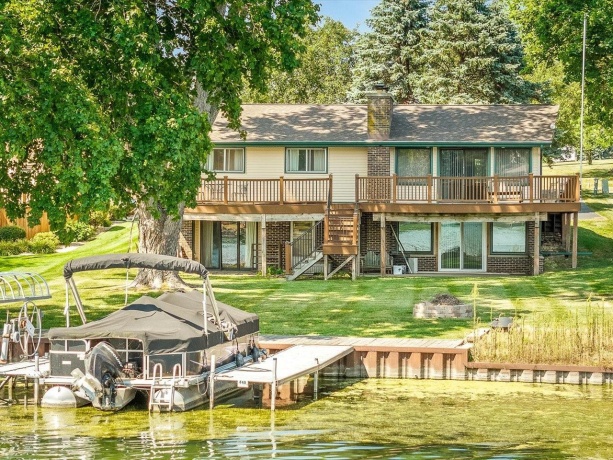 840 Breckenboro, LAKE SUMMERSET, Illinois 61019, 4 Bedrooms Bedrooms, ,3 BathroomsBathrooms,House,For Sale,Breckenboro,202601461
