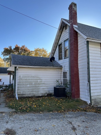 804 4th, SAVANNA, Illinois 61074, 2 Bedrooms Bedrooms, ,2 BathroomsBathrooms,House,For Sale,4th,202601462