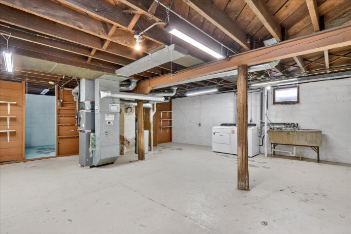 1427 Court, ROCKFORD, Illinois 61103, 3 Bedrooms Bedrooms, ,1 BathroomBathrooms,House,For Sale,Court,202601463