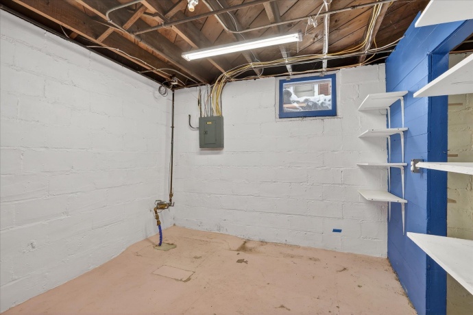 1427 Court, ROCKFORD, Illinois 61103, 3 Bedrooms Bedrooms, ,1 BathroomBathrooms,House,For Sale,Court,202601463