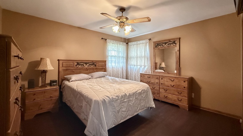 5863 Alma, ROCKFORD, Illinois 61108, 4 Bedrooms Bedrooms, ,2 BathroomsBathrooms,House,For Sale,Alma,202601464