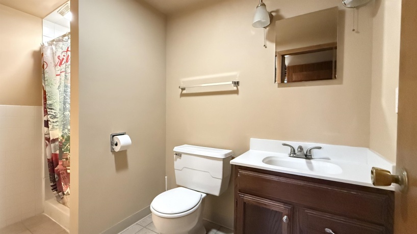 5863 Alma, ROCKFORD, Illinois 61108, 4 Bedrooms Bedrooms, ,2 BathroomsBathrooms,House,For Sale,Alma,202601464