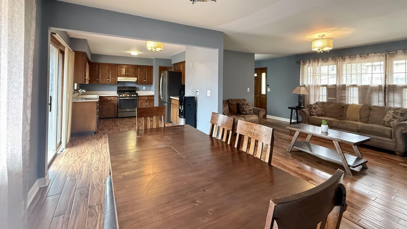 5863 Alma, ROCKFORD, Illinois 61108, 4 Bedrooms Bedrooms, ,2 BathroomsBathrooms,House,For Sale,Alma,202601464