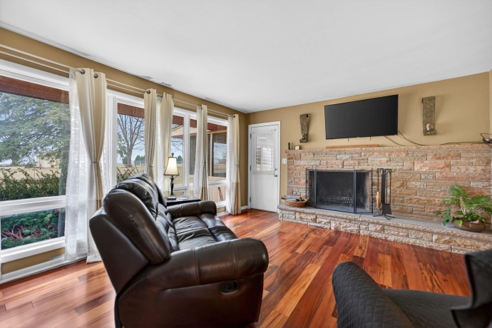 7681 MILL, ROCKFORD, Illinois 61108, 3 Bedrooms Bedrooms, ,2 BathroomsBathrooms,House,For Sale,MILL,202601465