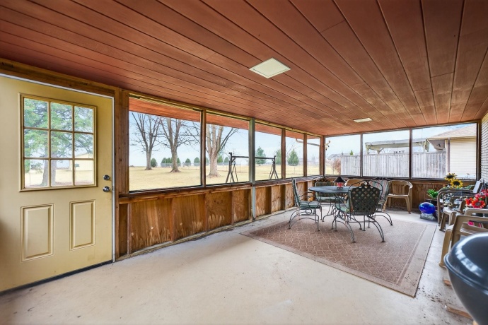 7681 MILL, ROCKFORD, Illinois 61108, 3 Bedrooms Bedrooms, ,2 BathroomsBathrooms,House,For Sale,MILL,202601465