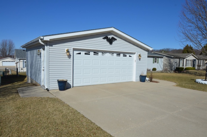 5634 Buttercup, MACHESNEY PARK, Illinois 61115, 3 Bedrooms Bedrooms, ,2 BathroomsBathrooms,House,For Sale,Buttercup,202601466