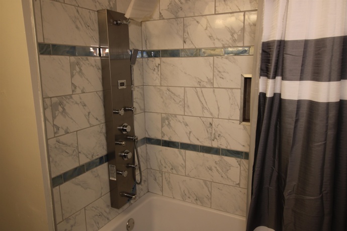 915 Hoban, ROCKFORD, Illinois 61101, 3 Bedrooms Bedrooms, ,1 BathroomBathrooms,House,For Sale,Hoban,202601467