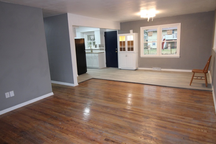 915 Hoban, ROCKFORD, Illinois 61101, 3 Bedrooms Bedrooms, ,1 BathroomBathrooms,House,For Sale,Hoban,202601467