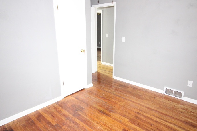 915 Hoban, ROCKFORD, Illinois 61101, 3 Bedrooms Bedrooms, ,1 BathroomBathrooms,House,For Sale,Hoban,202601467