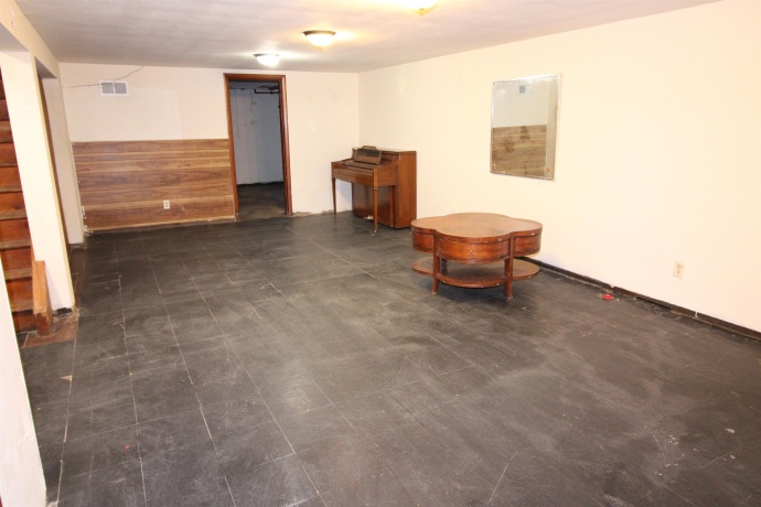 915 Hoban, ROCKFORD, Illinois 61101, 3 Bedrooms Bedrooms, ,1 BathroomBathrooms,House,For Sale,Hoban,202601467