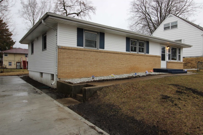 915 Hoban, ROCKFORD, Illinois 61101, 3 Bedrooms Bedrooms, ,1 BathroomBathrooms,House,For Sale,Hoban,202601467