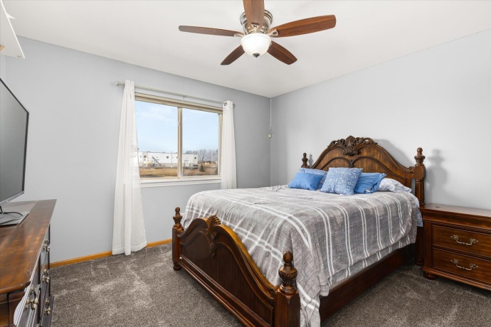 1101 Lindsay, JOLIET, Illinois 60431, 4 Bedrooms Bedrooms, ,3 BathroomsBathrooms,House,For Sale,Lindsay,202600664