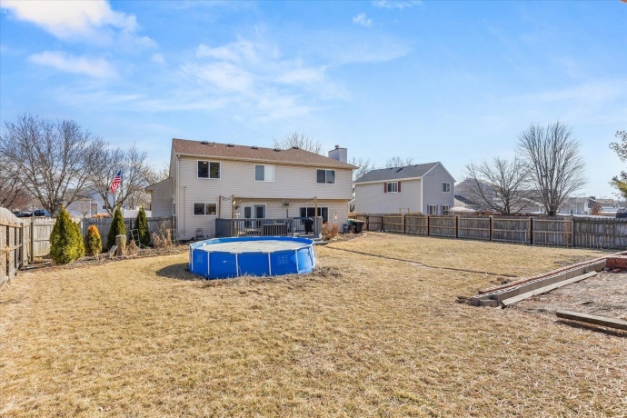 1101 Lindsay, JOLIET, Illinois 60431, 4 Bedrooms Bedrooms, ,3 BathroomsBathrooms,House,For Sale,Lindsay,202600664