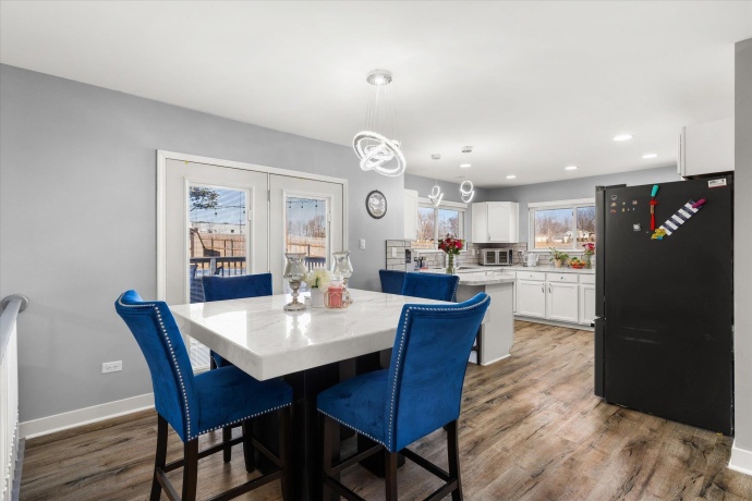 1101 Lindsay, JOLIET, Illinois 60431, 4 Bedrooms Bedrooms, ,3 BathroomsBathrooms,House,For Sale,Lindsay,202600664