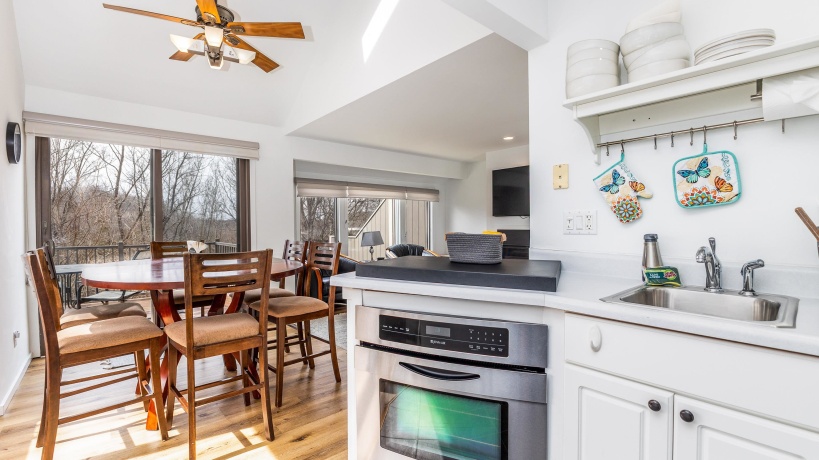 129 Plum Cove, GALENA, Illinois 61036, 3 Bedrooms Bedrooms, ,3 BathroomsBathrooms,Condominium,For Sale,Plum Cove,202601469