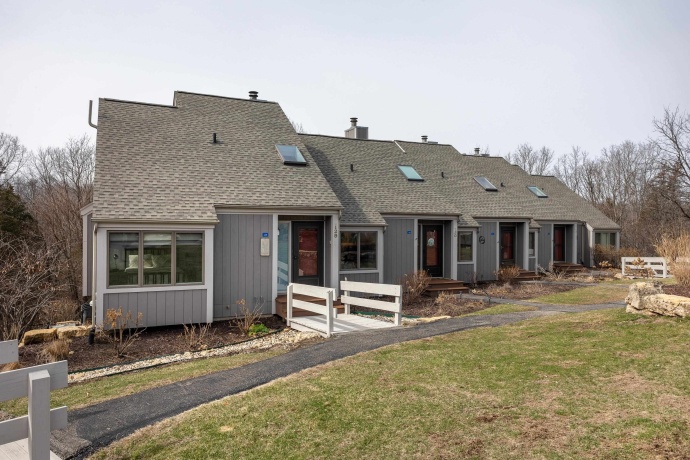 129 Plum Cove, GALENA, Illinois 61036, 3 Bedrooms Bedrooms, ,3 BathroomsBathrooms,Condominium,For Sale,Plum Cove,202601469