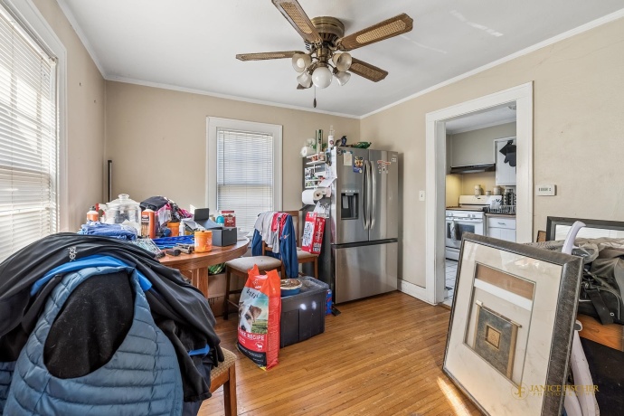 717 Ellis, ROCKFORD, Illinois 61103, 2 Bedrooms Bedrooms, ,1 BathroomBathrooms,House,For Sale,Ellis,202601474