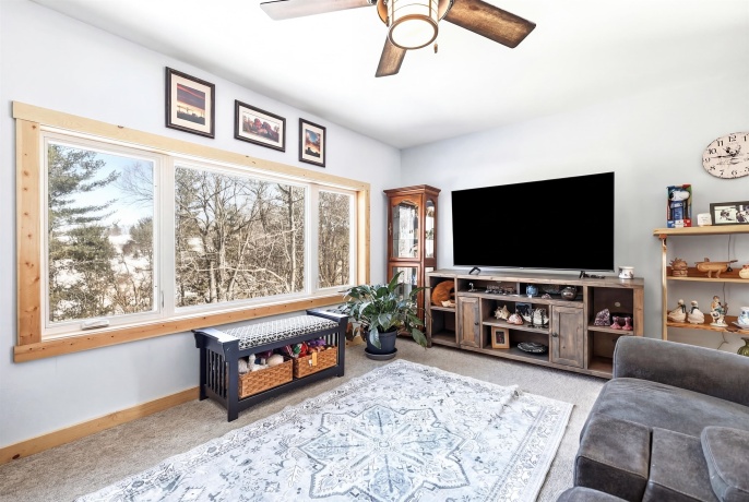 3A96 General Sherman, APPLE RIVER, Illinois 61001, 4 Bedrooms Bedrooms, ,3 BathroomsBathrooms,House,For Sale,General Sherman,202601476