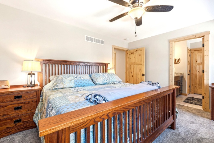 3A96 General Sherman, APPLE RIVER, Illinois 61001, 4 Bedrooms Bedrooms, ,3 BathroomsBathrooms,House,For Sale,General Sherman,202601476