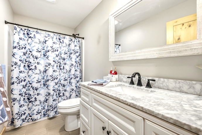 3A96 General Sherman, APPLE RIVER, Illinois 61001, 4 Bedrooms Bedrooms, ,3 BathroomsBathrooms,House,For Sale,General Sherman,202601476