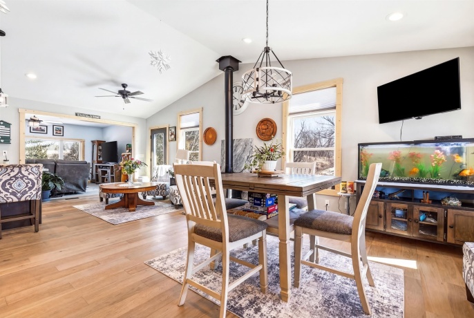 3A96 General Sherman, APPLE RIVER, Illinois 61001, 4 Bedrooms Bedrooms, ,3 BathroomsBathrooms,House,For Sale,General Sherman,202601476