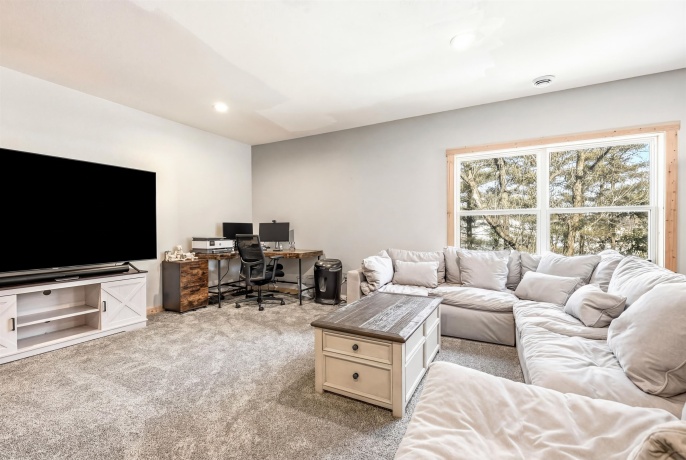 3A96 General Sherman, APPLE RIVER, Illinois 61001, 4 Bedrooms Bedrooms, ,3 BathroomsBathrooms,House,For Sale,General Sherman,202601476