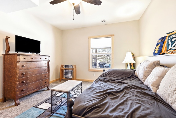 3A96 General Sherman, APPLE RIVER, Illinois 61001, 4 Bedrooms Bedrooms, ,3 BathroomsBathrooms,House,For Sale,General Sherman,202601476